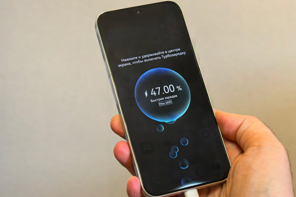 Обзор HUAWEI Pura 80: стильный и сбалансированный флагманский смартфон с ИИ от «Яндекса» 