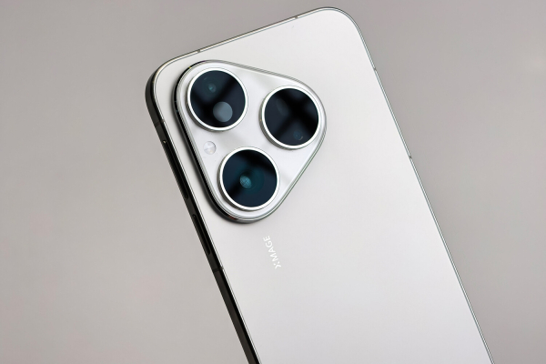 Обзор HUAWEI Pura 80: стильный и сбалансированный флагманский смартфон с ИИ от «Яндекса»