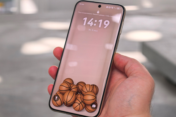 HUAWEI Pura 80 Ultra: тяжелый и странный смартфон с отличными камерами HUAWEI Pura 80 Ultra: тяжелый и странный смартфон с отличными камерами