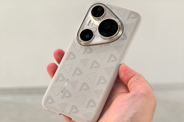 HUAWEI Pura 80 Ultra: тяжелый и странный смартфон с отличными камерами HUAWEI Pura 80 Ultra: тяжелый и странный смартфон с отличными камерами