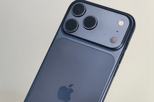 Тест iPhone 17 Pro Max: лучший смартфон Apple за последние годы Тест iPhone 17 Pro Max: лучший смартфон Apple за последние годы